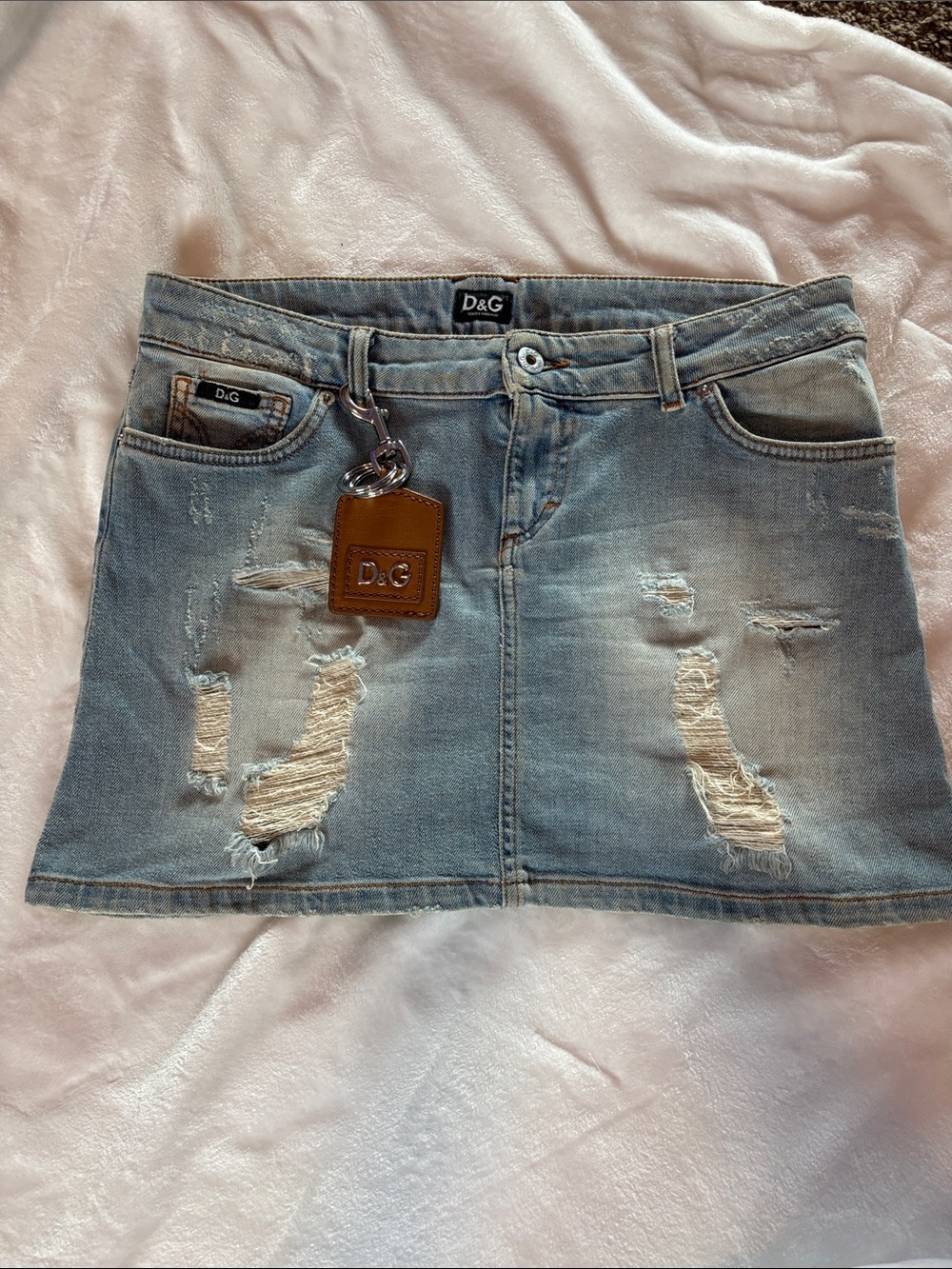 D&G Dolce & Gabbana vintage Light Blue Distressed Denim Mini Skirt keychain